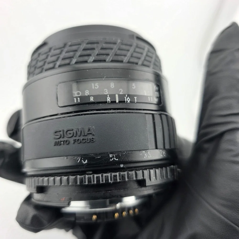 Sigma 28-70mm‎ f/3.5-4.5 Zoom Lens Vintage Pre-Owned Untested
